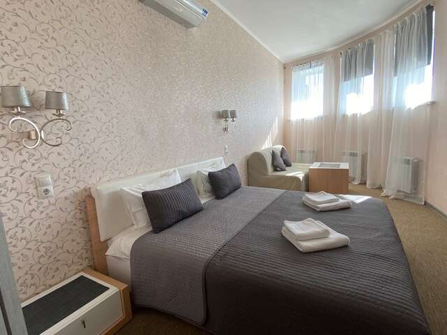 Гостиница А-сьют Омск-205